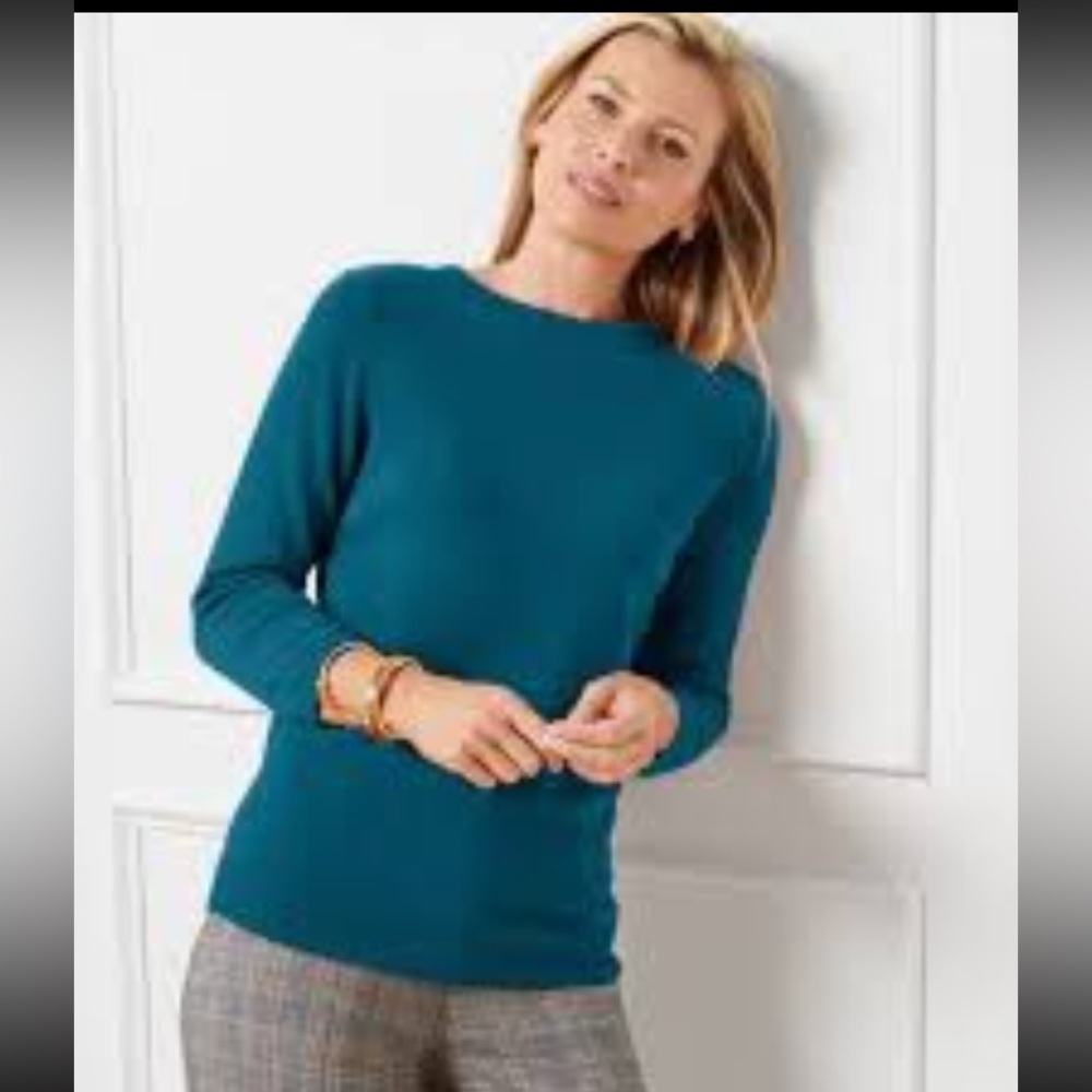 Talbots petite pure cashmere AUDREY CASHMERE SWEATER Medium peacock blue.